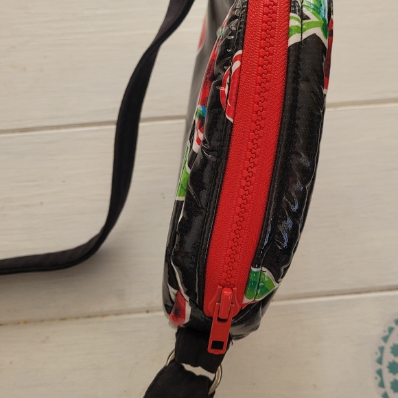 Handmade cherry purse - Picture 3 of 5